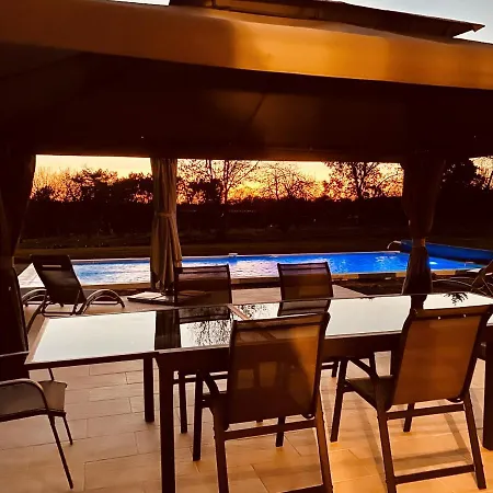 بيت للعطل 4-star Tourism Rated With Air Con & Private Heated Pool - 40 Mins From Bergerac Capdrot