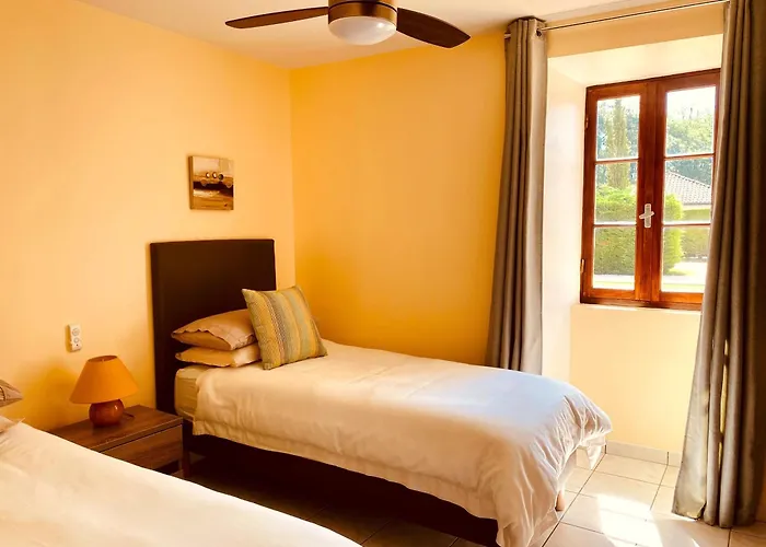 4-star Tourism Rated With Air Con & Private Heated Pool - 40 Mins From Bergerac Semesterbostad *